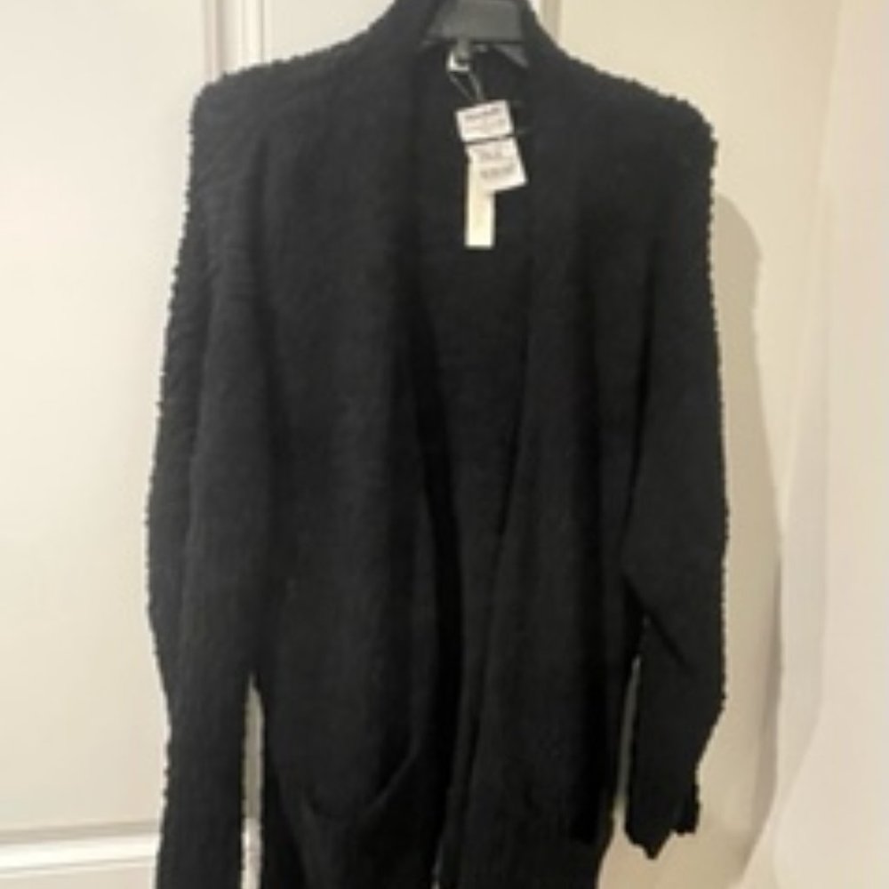 Cupio Woman Blush Black Sweater